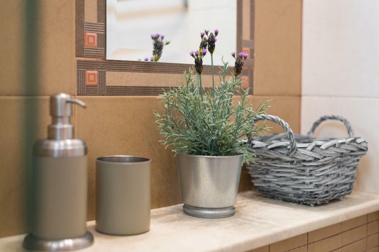 סופיה Beautiful Business Apartment- Top Center By Flat Mаnager מראה חיצוני תמונה